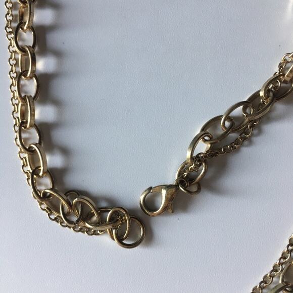 Antiqued gold tone and clear crystal accent large link station necklace - Picture 5 of 8